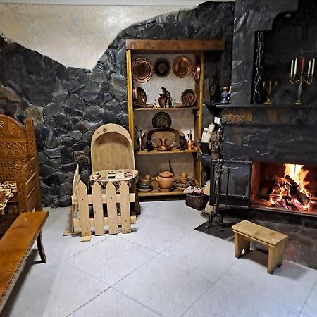Guest House 26 Местія Екстер'єр фото