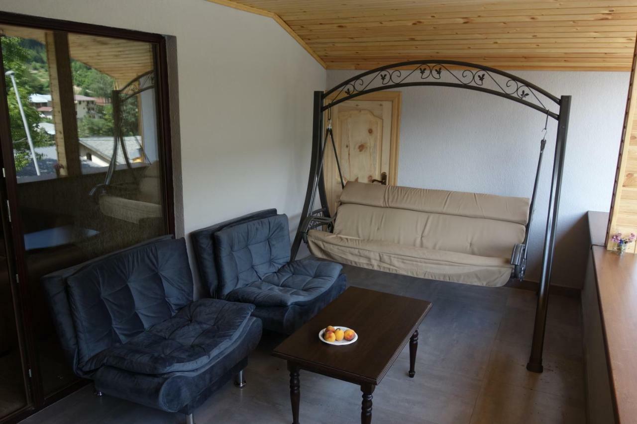 Guest House 26 Местія Екстер'єр фото