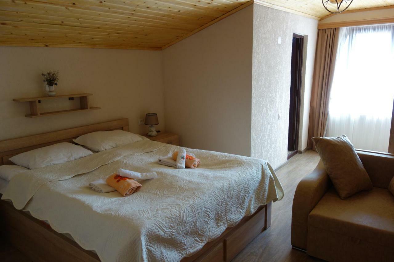 Guest House 26 Местія Екстер'єр фото
